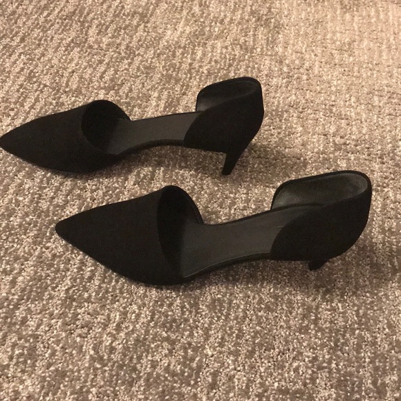 Vince Aurelian d’Orsay Pumps - Picture 2 of 2